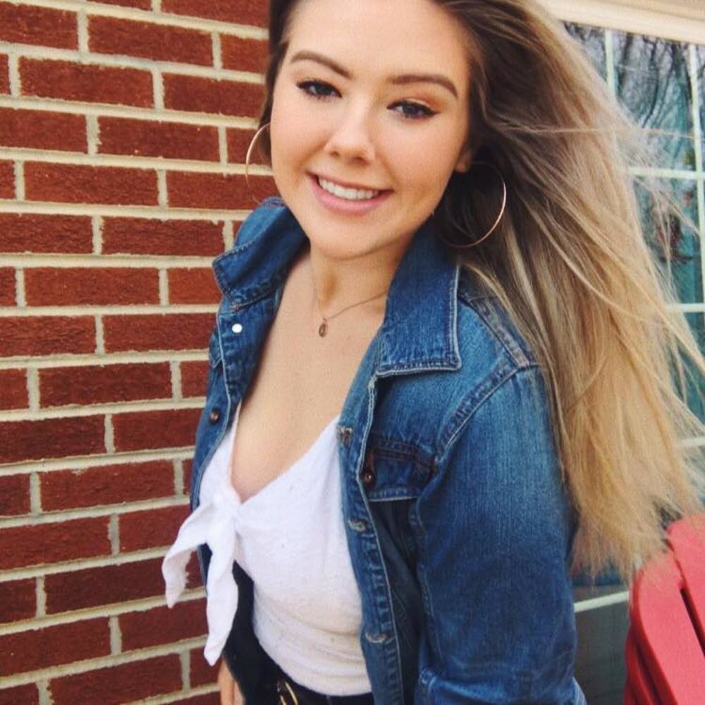 Meet your Posher, Ally